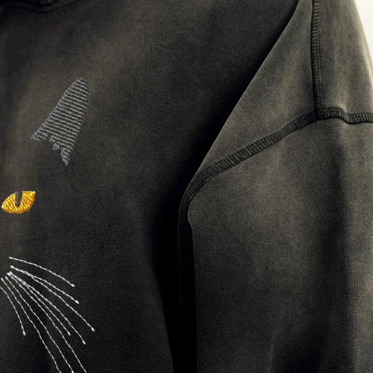 Customized embroidery hoodies